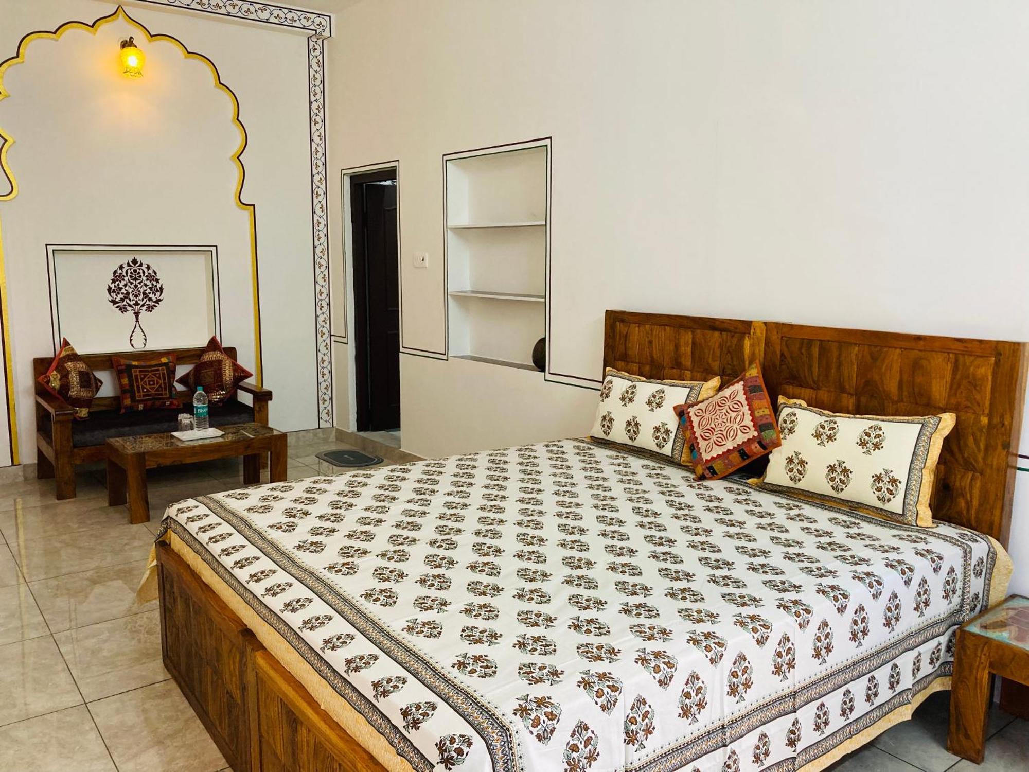 Hotel Tulsi Palace Пушкар Екстер'єр фото