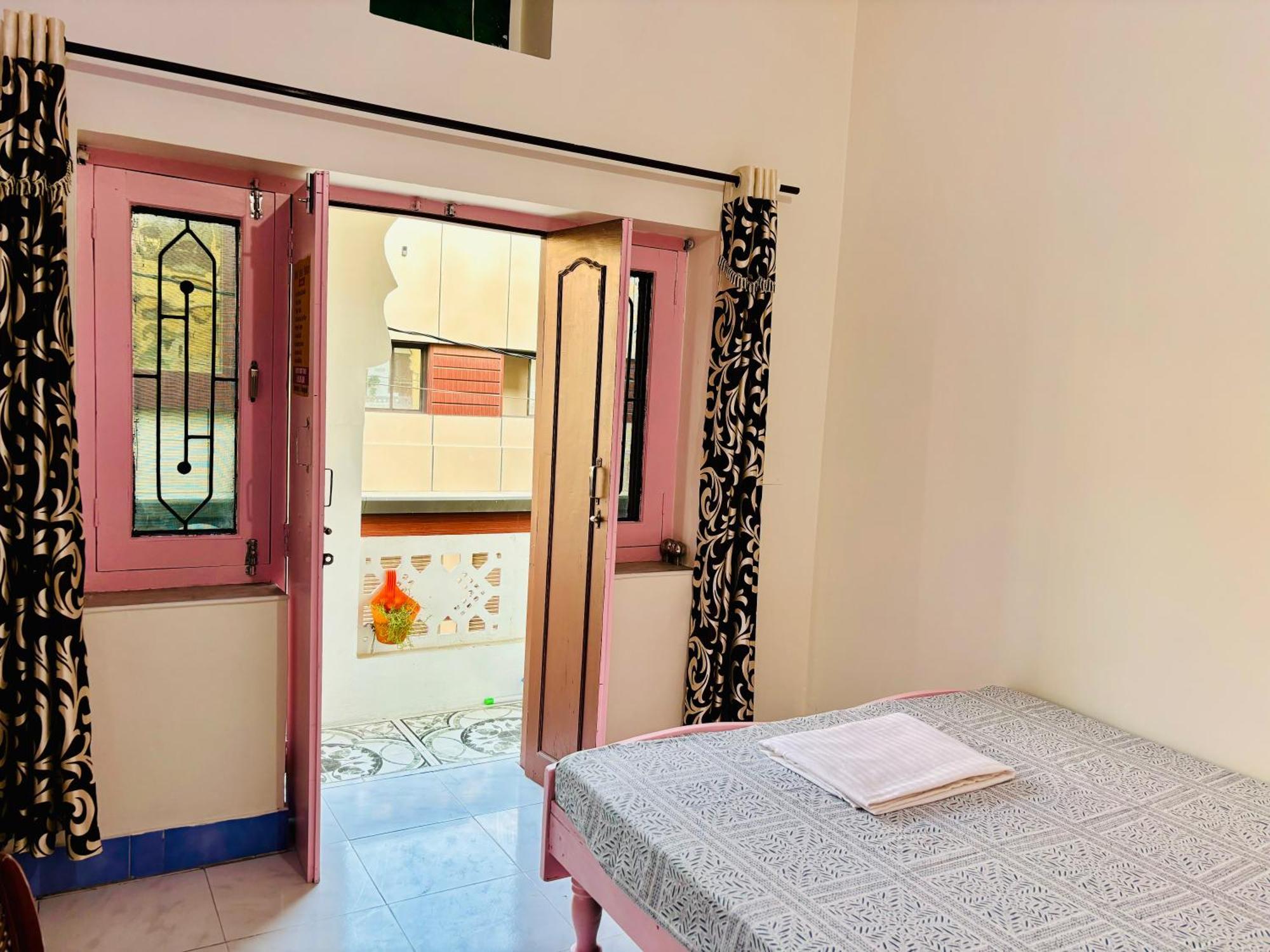 Hotel Tulsi Palace Пушкар Екстер'єр фото